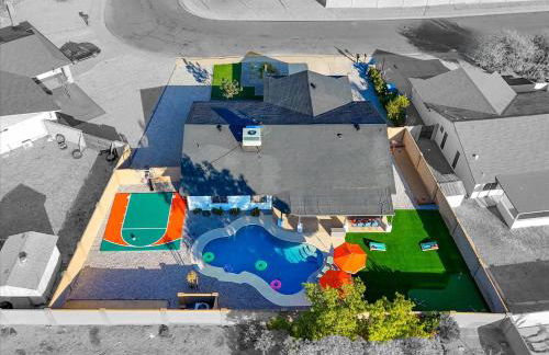 Heated Pool~Basketball Court~Putt Putt~Bocce Ball - Foto 61