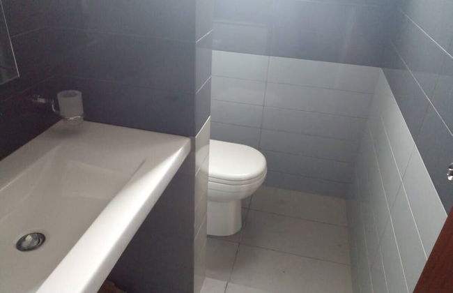 Luxury Apartment in Colombo 7 - Photo 4