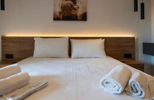 Akira Suites - Photo 76