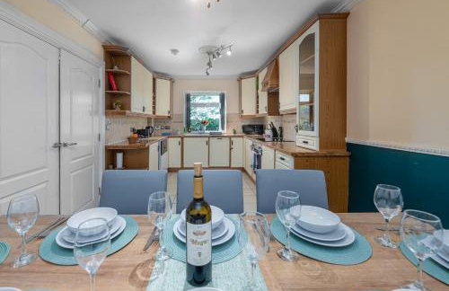 Hot Tub, 3 Bedroom Retreat, Near Snowdon, WIFI, Parking, Sleeps 6 - Foto 40