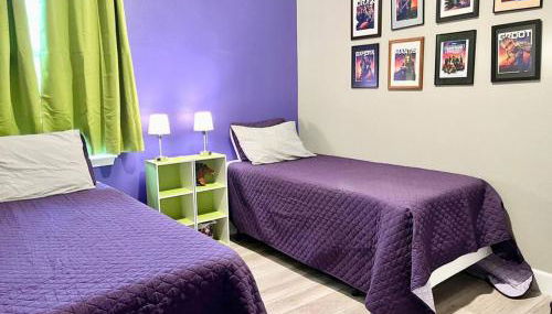 The Billiard close to downtown with fenced yard - Foto 4