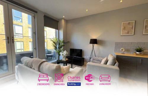 2BDR Flat By Charles Richardson ltd Short Term Lets Couldson Perfect For Insurance Stays - Foto 22