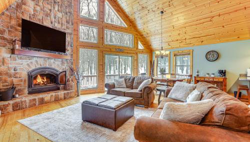 Hike, Ski and Raft Terra Alta Cabin with Large Deck - Foto 3