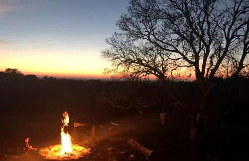 Rustic Off-the-Grid Cabin near Ample Outdoor Recreation in Harper, Texas - Photo 20