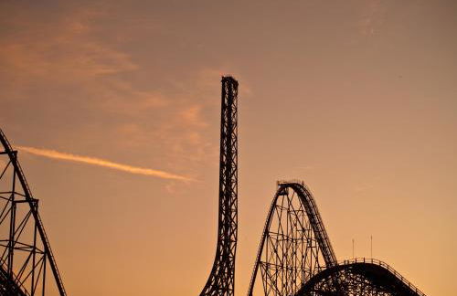 Spacious 3BR with Game Room and Fenced Yard Near Six Flags and Braves - Foto 69