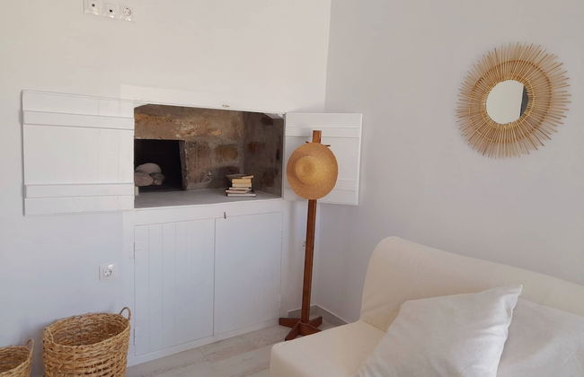 Salty Caves Apartments Milos - Photo 18