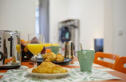 Calle Huertas Coqueto by RegalateMadrid - Photo 18