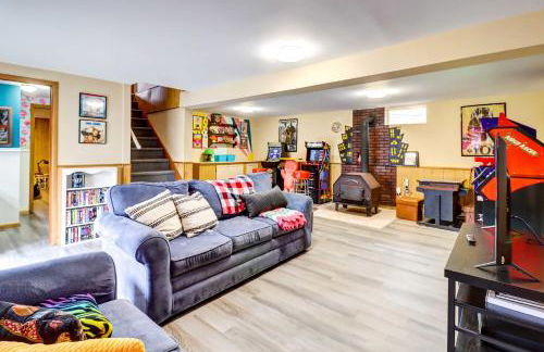 Pet-Friendly Home with Deck at Big Bass Lake! - Foto 22