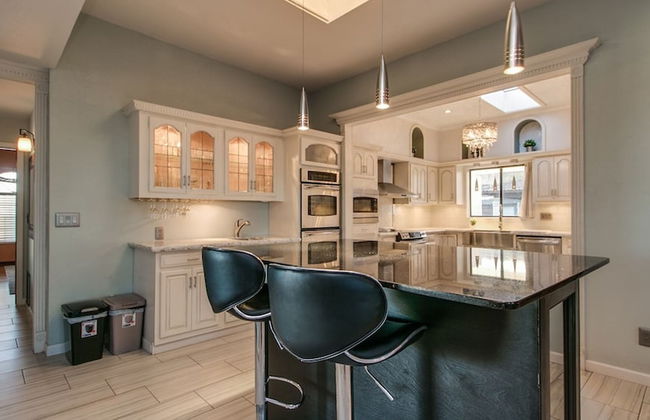 Spectacular Fountain Hills 5 Bdrm W/pool and Views - Foto 42