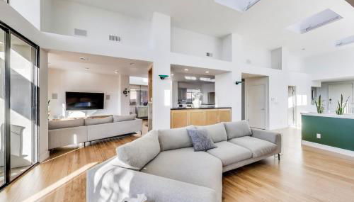 Luxurious Hillside Home wAC & Gorgeous SF Views! - Foto 3