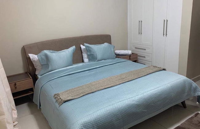 Executive 3 Bedrooms Fully Furnished Apartment Close to Amenities - Foto 4