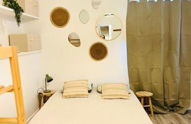 Chez gaillard petit studio sans cuisine entièrement rénové au calme - Foto 10