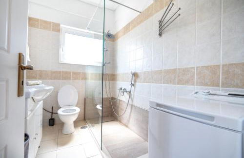 Koropi 3 bedroom Luxurious Apartment 5 pers- Angel House - Foto 8