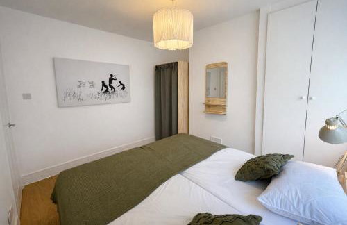 Contractor Base Newport 3 Bed Van Parking Sleeps 5 - Foto 46