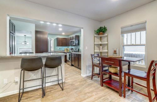 1 Mi to Dtwn Casper Homey Getaway with Yard! - Foto 7