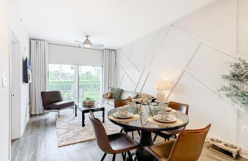 1Bed/1Bath Pet Friendly Condo at the Melia - Foto 56