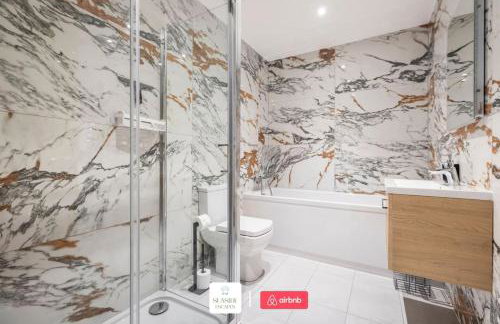 Treeside Place l Seaside Escapes Short Lets & Serviced Accommodation - Foto 35