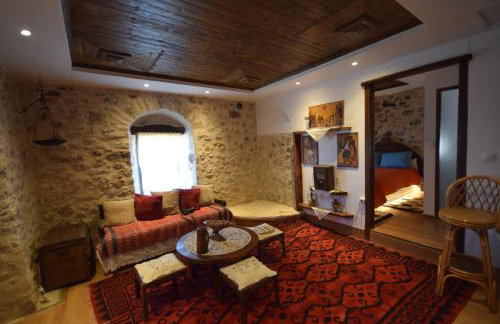 Irini's studios - Photo 33