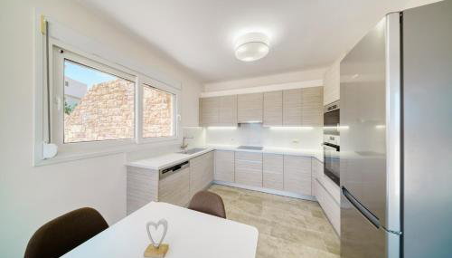 Lina Luxe Apartments, Chios - Foto 3