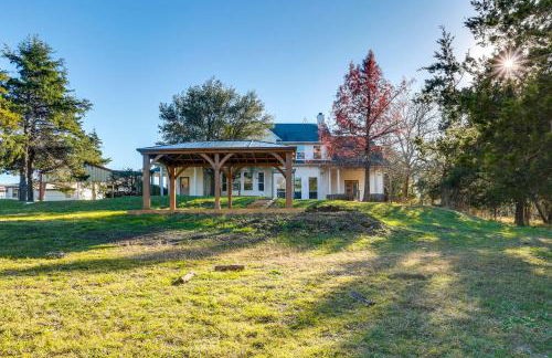 Serene 50-Acre Nature Retreat Near Melissa and Anna - Photo 2