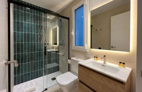 Stay U-nique Apartments Balmes II - Photo 76