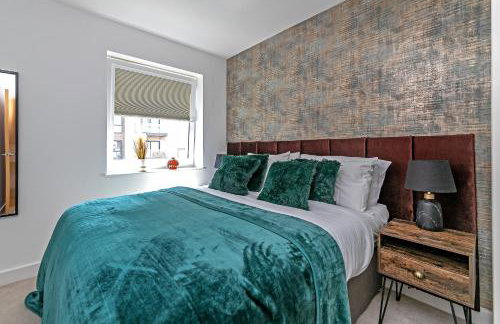 LUXURY AIRPORT SUITE, FREE Parking, FANTASTIC Location, Close To Airport, Train Station And Town Centre - Foto 2