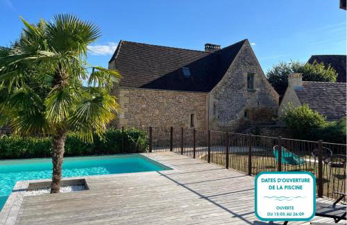 Vue sur la vallee - Maison pour 10 - Piscine - Foto 6