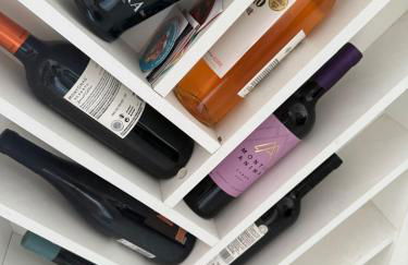 Apartamento completo com 3 SUÍTES - Piscina, Academia, Varanda Gourmet com uma vista privilegiada - Hospedagem à altura da COP30 - Foto 32