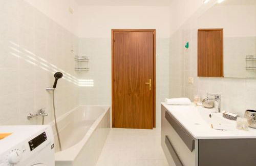 Comfort in Malpensa-Rho Fiera Milano 15 min - Photo 14