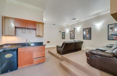 Groveland Home with Pool Luxurious Lakefront Oasis! - Foto 29