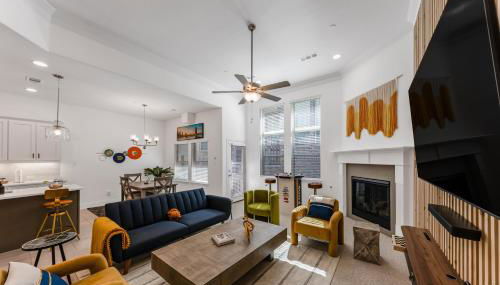 Luxury Oasis - Glam Decor, Putting Green, Arcade Fun & EV Station - Foto 2