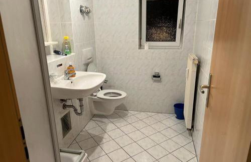 Günstige Ferien- und Monteurswohnung in Böhlen südlich von Leipzg Nähe A72 - Foto 4