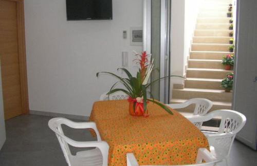 Apartment Helle Kellerwohnung by Interhome - Foto 1