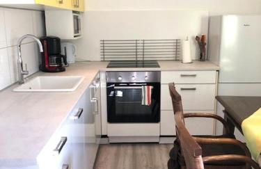 Big House in Duisburg - maximal 6 Persons with Garden - Foto 2