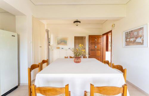 The House of Gratitude - Poolside Retreat - Foto 17