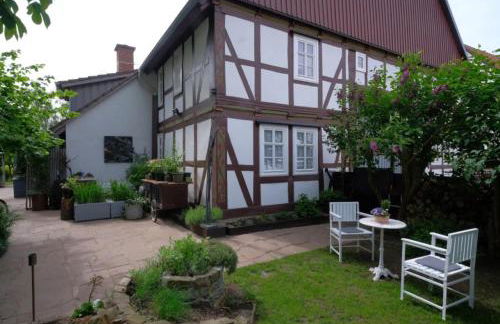 Beim Bildhauer Karl F - Foto 1