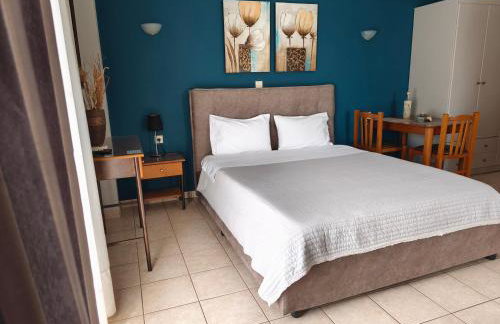 Zisis Garden Studios - Photo 6