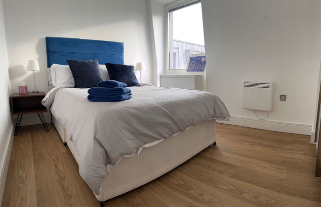 2br-modern-fullkitchen-25mincentrallondon-parking - Foto 1