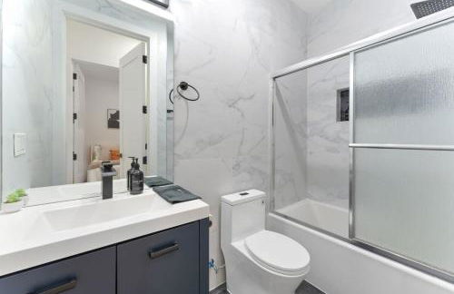 3BR Luxury w Rooftop Views - Foto 2