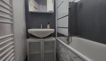 Appartement chaleureux - Photo 3, Shower