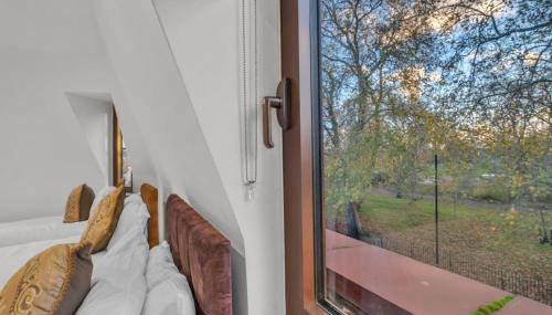 2 Bedroom Flat By Key Light Properties Short Lets & Serviced accommodation two minutes walk from Canada Water Station - Great for Contractors, Group and Family - Foto 4