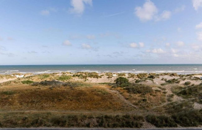 Apartment in Koksijde Near Sandy Beaches - Photo 34