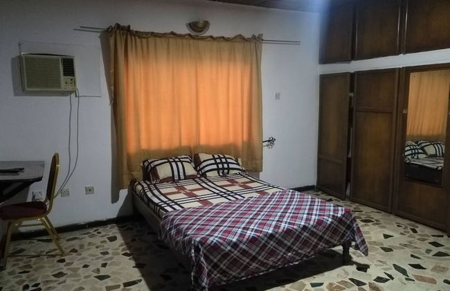 Room in House - The Village Apartments, Gbagada - Foto 6