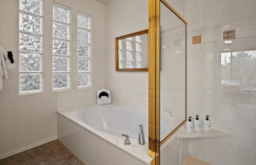 Brewer Road Private Hot Tub Stunning Red Rock Views Modern Southwestern Charm - Foto 25