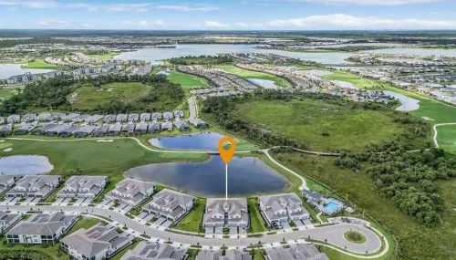 Babcock National Coach Crisp, Elegant and Serene - Foto 4