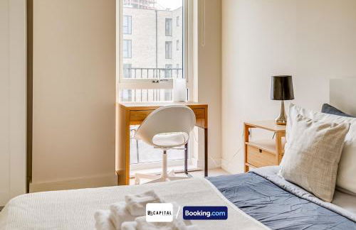 Last-Minute Secure l Sleeps Up to 8 l 2 Bedroom Apt By Capital Retreats Short Lets & Serviced Accommodation London With Balcony, Free WiFi - Foto 22