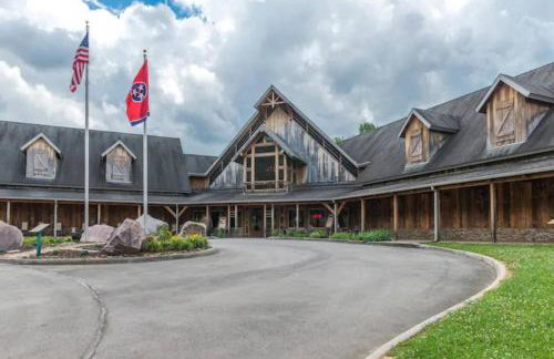 Dreamy Cabin & Outdoor Oasis! Mins to Nat'l Park! - Photo 42