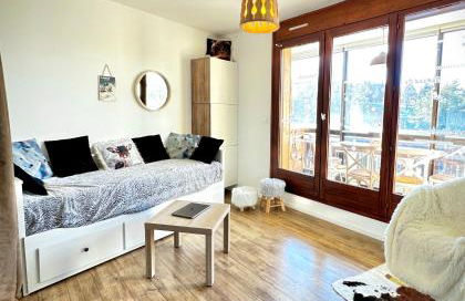 La joue du loup, aux pieds des pistes et vue sur montagnes - Photo 9