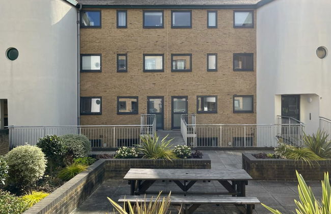 The Queen s Park Getaway - Adorable 2bdr Flat With Terrace - Foto 9