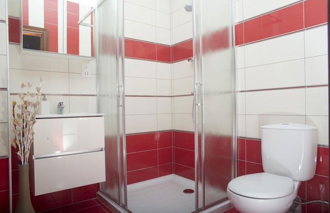 Stunning new Beach Front Villa,1st Line to the Beach, Large Pool, Wonderful Area - Foto 25